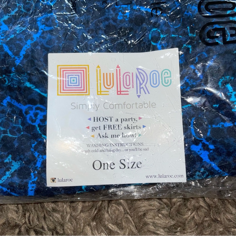 NWT LuLaRoe Skeleton Key OS Leggings